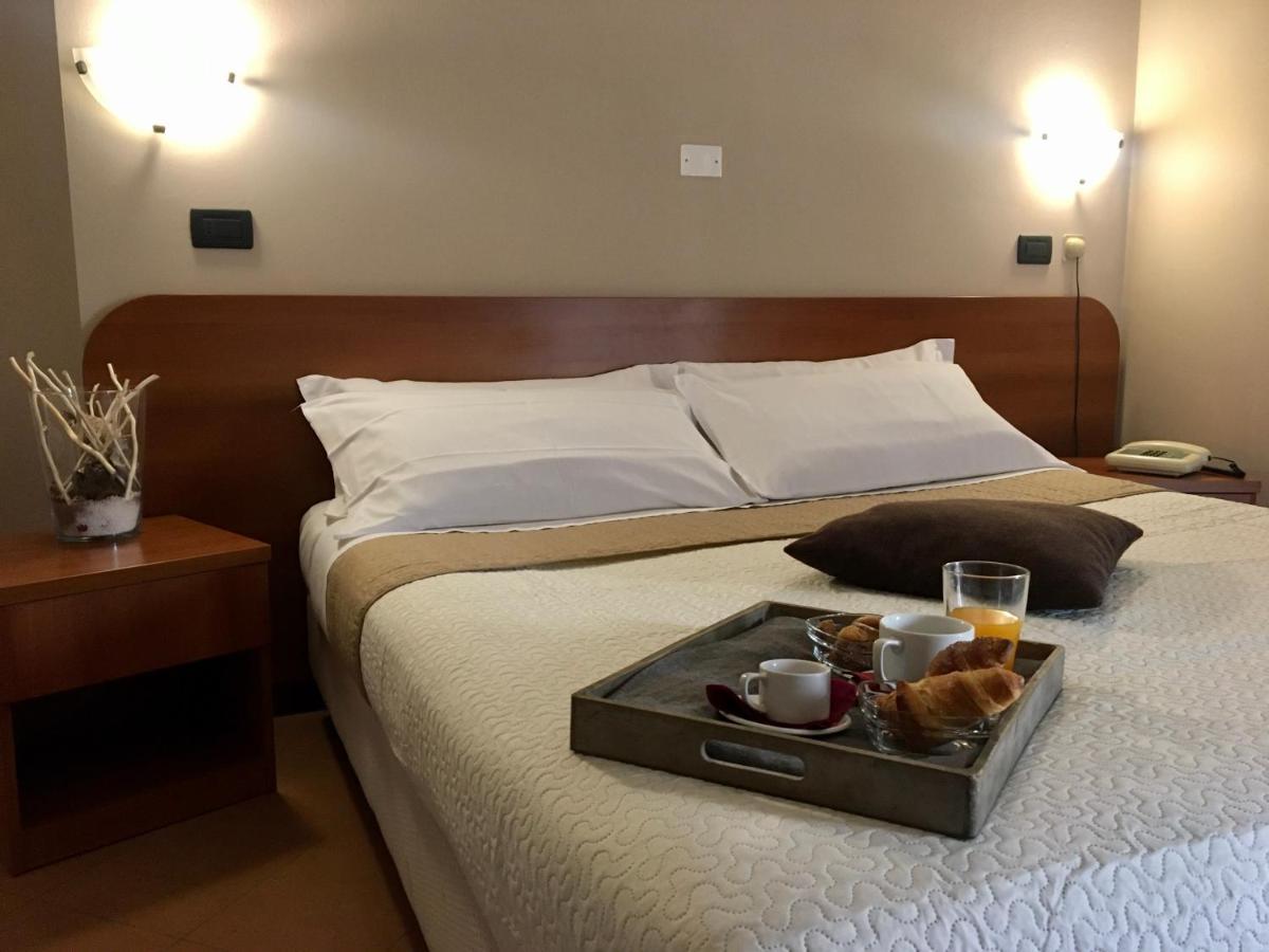 Hotel Kristall Orvieto Exterior photo