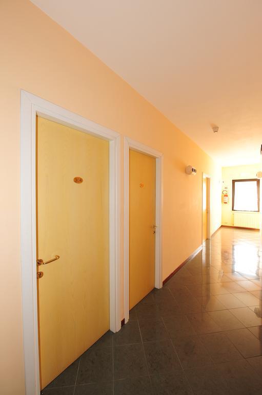 Hotel Kristall Orvieto Exterior photo